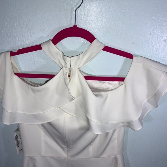 Gracia Ruffle Halter Shirt Size S - Picture 5 of 6